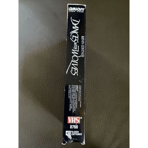 DANCES WITH WOLVES Kevin Costner VHS Video  Tape 7 Academy Awards Vintage 1990 - Picture 2 of 7
